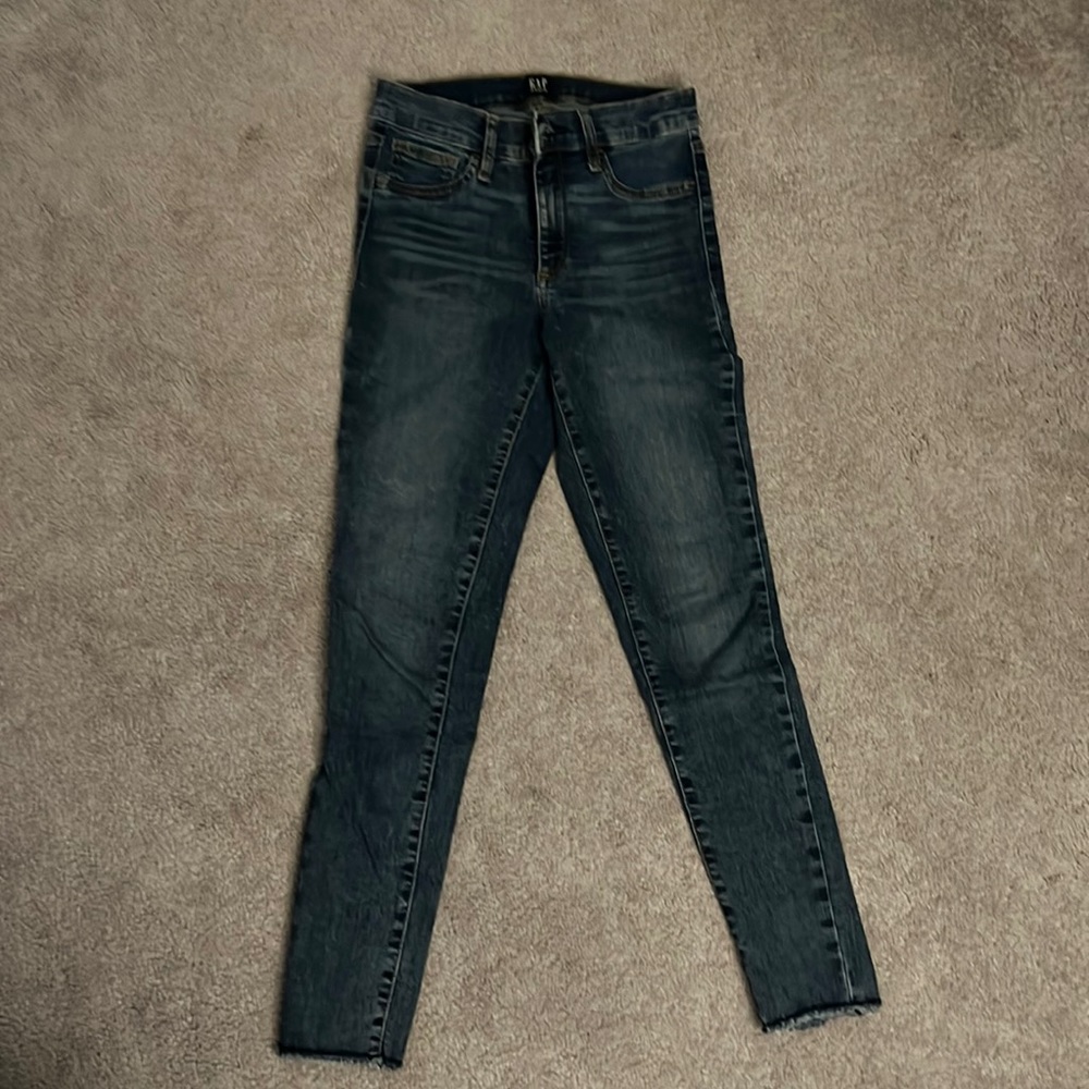 Mid rise skinny jeans